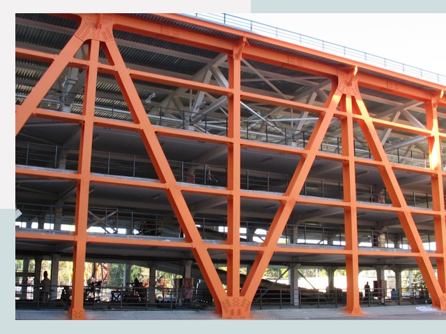 Многоуровневые паркинги в Новый Уренгой от 624 руб.