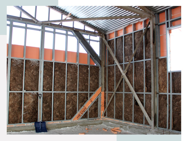 Утепленные ангары в Новом Уренгое