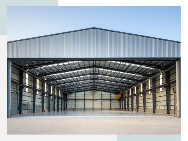 Большие ангары в Новом Уренгое